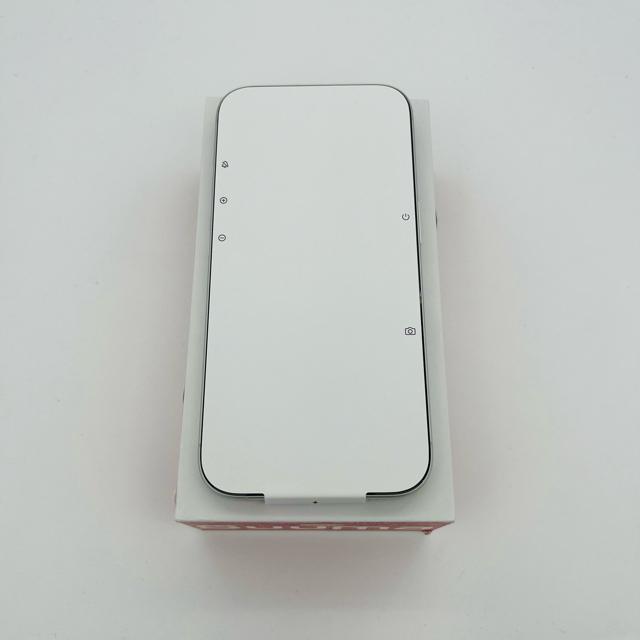 �������g�p iPhone 16 128 GB SIM�t���[ �z���C�g �{�� �� �Ɠd/AV�� 