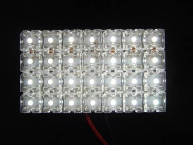 激照!FLUX28連LEDルームランプ ホワイト < 自動車/バイク 激照!FLUX28連LEDルームランプ ホワイト < 自動車/バイク