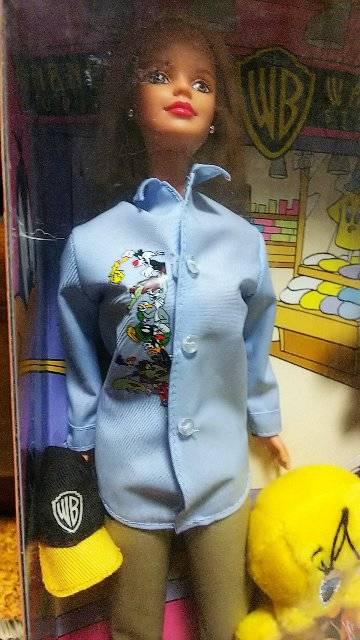 o[r[l` Barbie Tweety Vi Warner Ki  uh 