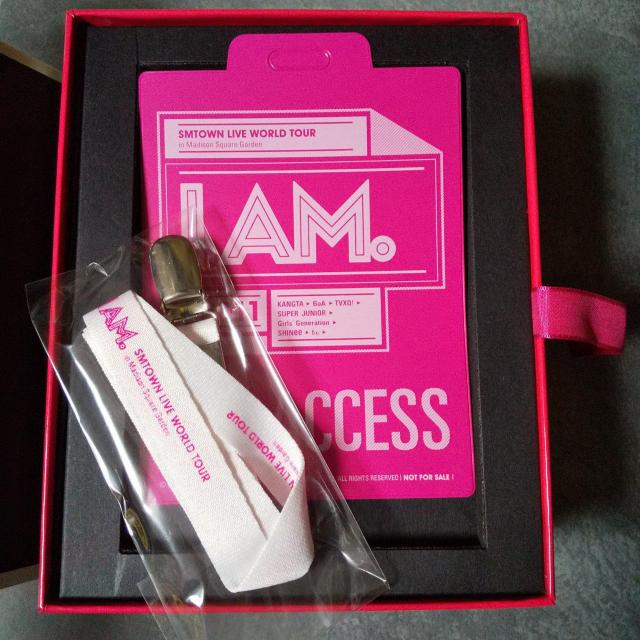 I AMCuDISCtRv[gBlu-ray BOXSMTOWN  CD/DVD/rfI 