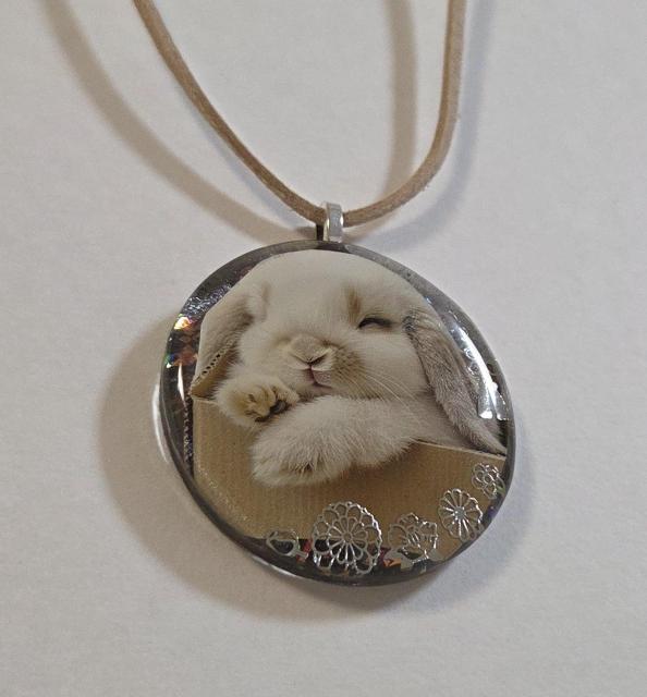 うさぎレジンネックレス★ かわいいネックレス うさぎ ウサギ ウサギアクセサリー うさぎアクセサリー うさぎブローチ < 女性ファッション うさぎレジンネックレス★ かわいいネックレス うさぎ ウサギ ウサギアクセサリー うさぎアクセサリー うさぎブローチ < 女性ファッションの