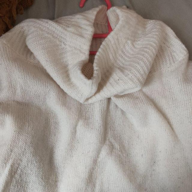 アースミュージック アイボリーホワイト 長袖 ニット < ブランド アースミュージック アイボリーホワイト 長袖 ニット < ブランドの