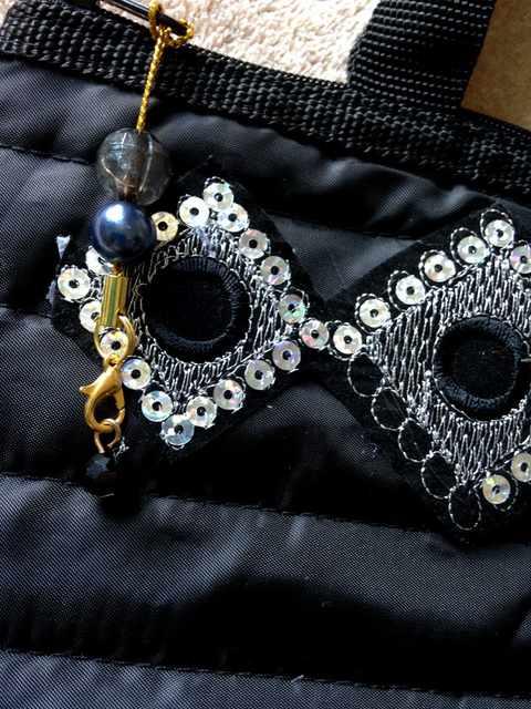 �u���b�N �L���e�B���O �g�[�g�o�b�O���X�p���R�[�����[�X