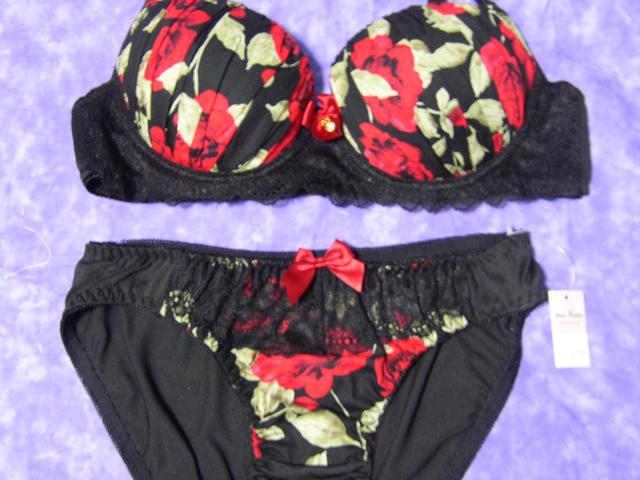 ubNKN̉ԕbVOlC[  t@bV 