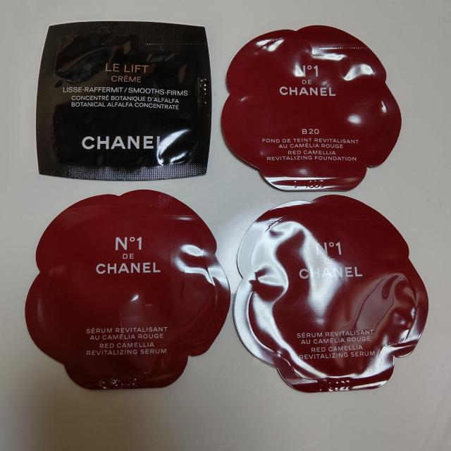 CHANEL No1ドゥシャネル サンプル ルリフト 美容液 ファンデーション < 香水/コスメ/ネイル  CHANEL No1ドゥシャネル サンプル ルリフト 美容液 ファンデーション  < 香水/コスメ/ネイルの