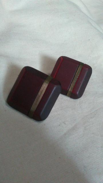 ヴィンテージイヤリング 中古品 < 女性アクセサリー/時計 ヴィンテージイヤリング 中古品 < 女性アクセサリー/時計の