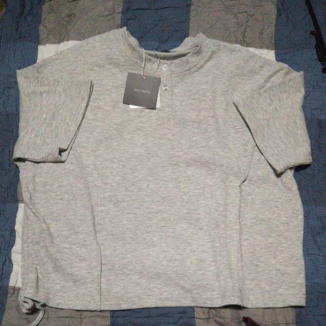 未使用新品タグ付 nui nullu 杢グレーショート丈tシャツ ヘンリーネックカットソー 半袖カットソー 送料無料即決 < 女性ファッション  未使用新品タグ付 nui nullu 杢グレーショート丈tシャツ ヘンリーネックカットソー 半袖カットソー 送料無料即決  < 女性ファッションの