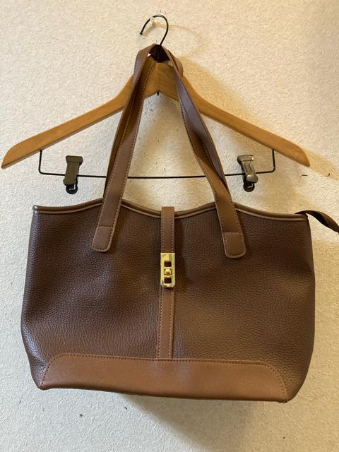 新品こげ茶かっちりトートバッグ < 女性ファッション  新品こげ茶かっちりトートバッグ  < 女性ファッションの