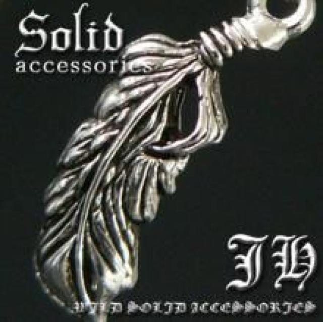 《New》ピアス穴がなくてもOK★プラチナ★羽*フェイクピアス/イヤリング < 男性アクセサリー/時計  《New》ピアス穴がなくてもOK★プラチナ★羽*フェイクピアス/イヤリング  < 男性アクセサリー/時計の