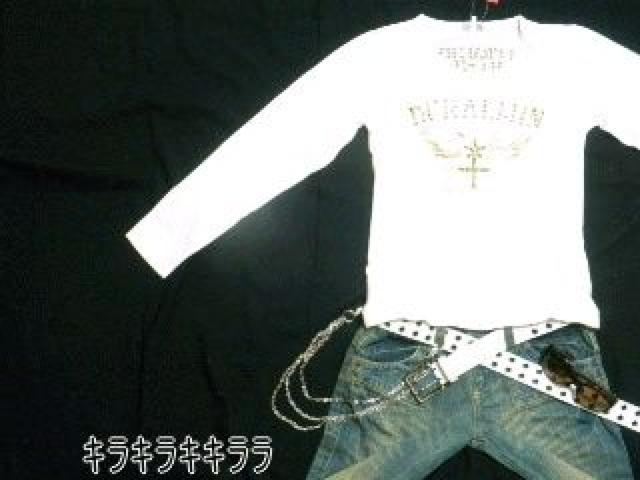 《New》ロック&モード系★ストール付・ゴールドワッペン*スタッズ(イーグル)ロンT<ホワイトM> < 男性ファッション  《New》ロック&モード系★ストール付・ゴールドワッペン*スタッズ(イーグル)ロンT<ホワイトM>  < 男性ファッションの