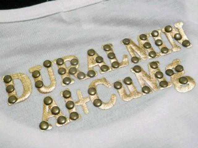 《New》ロック&モード系★ストール付・ゴールドワッペン*スタッズ(イーグル)ロンT<ホワイトM> < 男性ファッション  《New》ロック&モード系★ストール付・ゴールドワッペン*スタッズ(イーグル)ロンT<ホワイトM> < 男性ファッションの