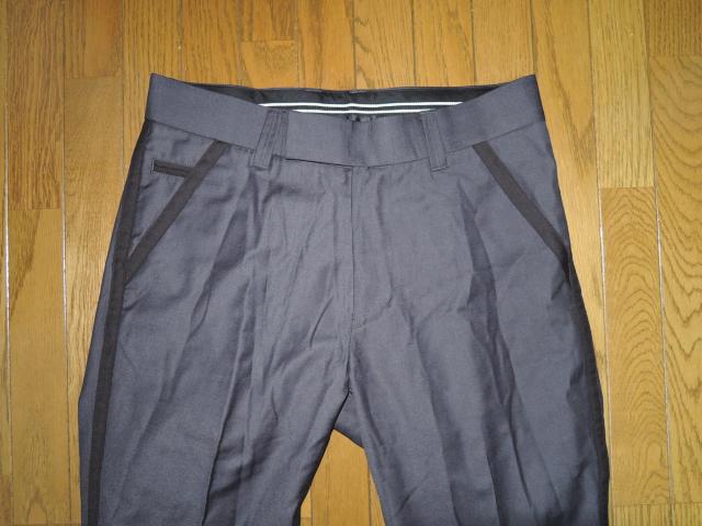 NO ID. �m�[�A�C�f�B�[ �X���b�N�X 2 ���C���p���c �X�[�c �� �u�����h�� 