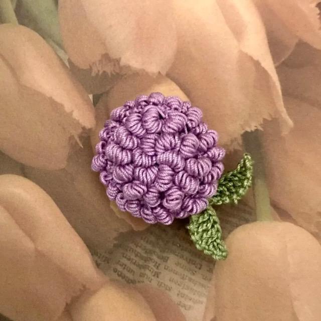 ハンドメイド♪レース編み コイル編みのお花モチーフブローチ < 女性ファッション  ハンドメイド♪レース編み コイル編みのお花モチーフブローチ  < 女性ファッションの
