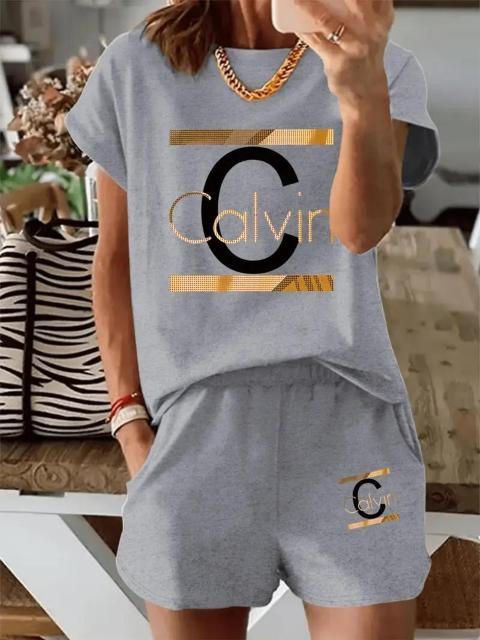 超お買い得1690円★プリント半袖トップと伸縮性のあるウエストポケットショーツ女性用2ピースセット USAサイズS(日本サイズL) < 女性ファッション  超お買い得1690円★プリント半袖トップと伸縮性のあるウエストポケットショーツ女性用2ピースセット USAサイズS(日本サイズL) < 女性ファッションの