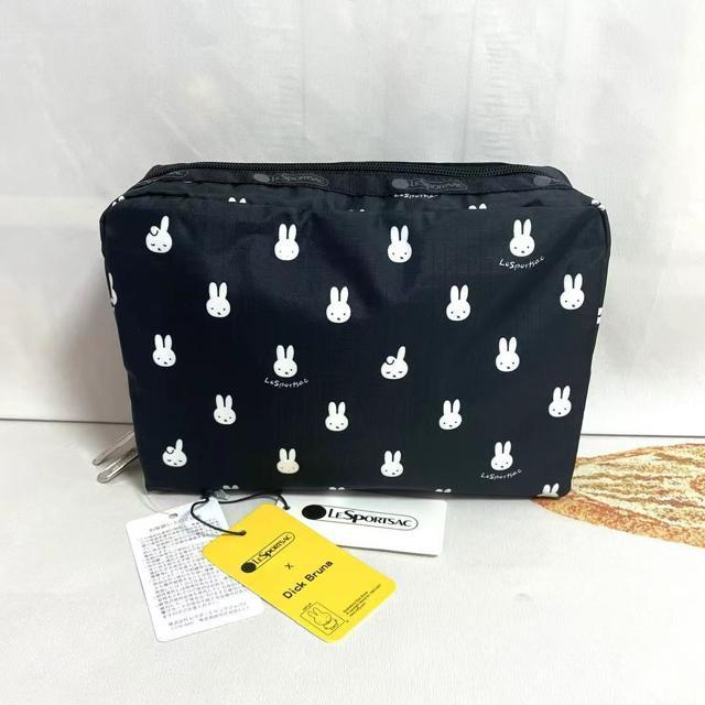 ★新品未使用★LeSportsac レスポートサック ミッフィー ブラック 黒色 化粧ポーチ 収納ポケット 7121 送料無料 < 女性ファッション  ★新品未使用★LeSportsac レスポートサック ミッフィー ブラック 黒色 化粧ポーチ 収納ポケット 7121 送料無料  < 女性ファッションの