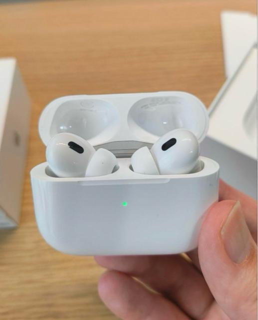 【美品】AirPodsPro第2世代 Apple < 家電/AV  【美品】AirPodsPro第2世代 Apple < 家電/AVの