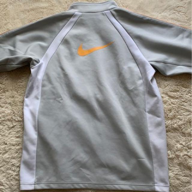 NIKE  W[WO_Zbg  140`160Z`  uh 