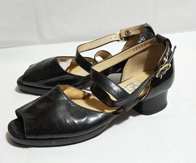 【ジャンク品】JUNKO SHIMADA サンダル★size21/2 中古品 < 女性ファッション  【ジャンク品】JUNKO SHIMADA サンダル★size21/2 中古品 < 女性ファッションの
