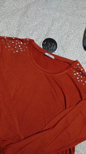 新品大きいサイズLL 肩スタッズ使い、オレンジ色長丈ワンピース 後ろ長め < 女性ファッション  新品大きいサイズLL 肩スタッズ使い、オレンジ色長丈ワンピース 後ろ長め < 女性ファッションの