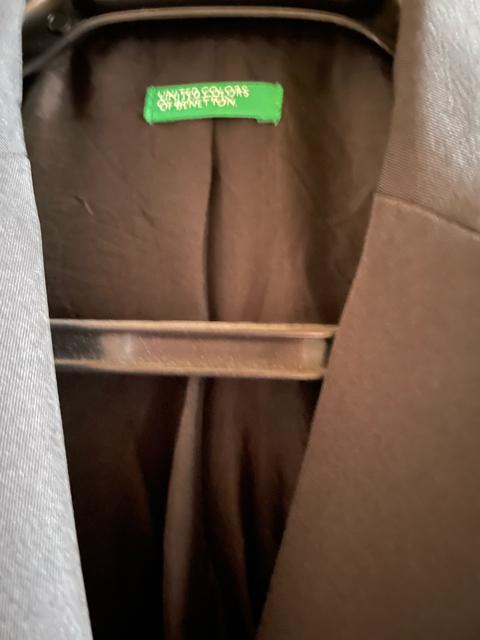 yUNITED COLORS OF BENETTONzxlg㎿ubNe[[hWPbgrWlXtH[}Ȃǂɂ  uh 