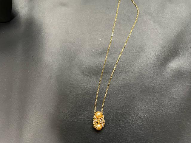 a32 �I�����[�����@�r�[�Y�l�b�N���X �� �����A�N�Z�T���[/���v�� 