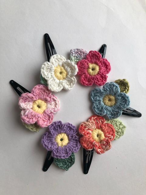 ハンドメイド パッチンピン 小花 小さなお子様用 ガーリー < 女性ファッション  ハンドメイド パッチンピン 小花 小さなお子様用 ガーリー < 女性ファッションの