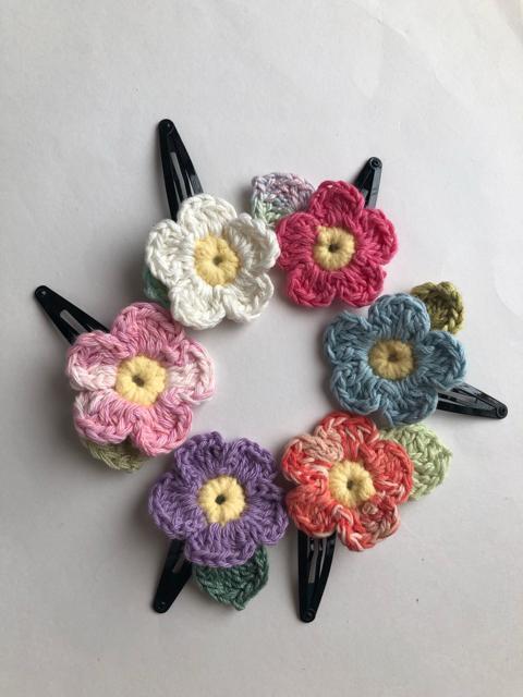 ハンドメイド パッチンピン 小花 小さなお子様用 ガーリー < 女性ファッション  ハンドメイド パッチンピン 小花 小さなお子様用 ガーリー < 女性ファッションの