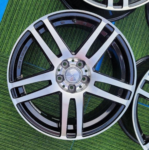 共豊 ZOLF LIGHT SPEC 17インチ7J +50 PCD100ホイールのみ4本セツトプリウス カローラ レガシィ イン < 自動車/バイク 共豊 ZOLF LIGHT SPEC 17インチ7J +50 PCD100ホイールのみ4本セツトプリウス カローラ レガシィ イン < 自動車/バイク