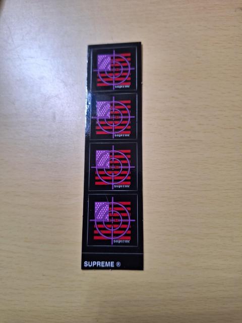 Supreme 25FW ターゲット ステッカー < ブランド  Supreme 25FW ターゲット ステッカー  < ブランドの