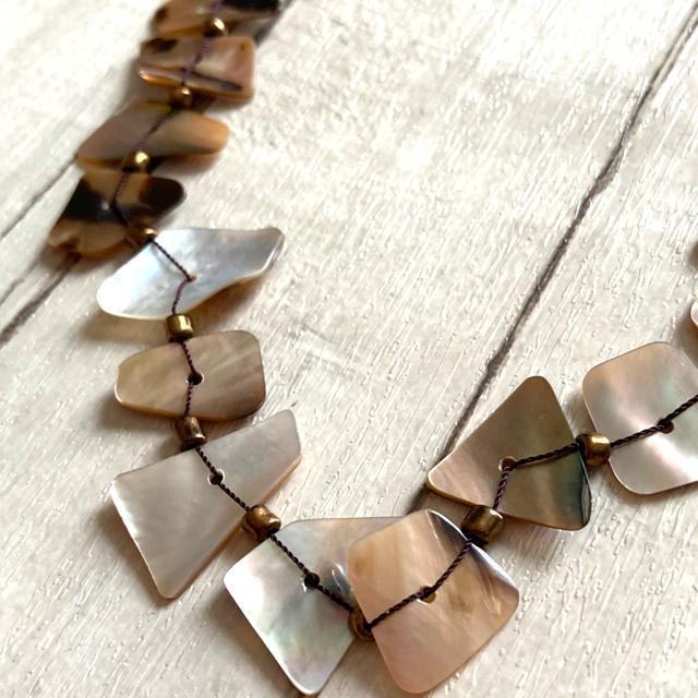 ☆シェルビーズのネックレス < 女性アクセサリー/時計 ☆シェルビーズのネックレス < 女性アクセサリー/時計の