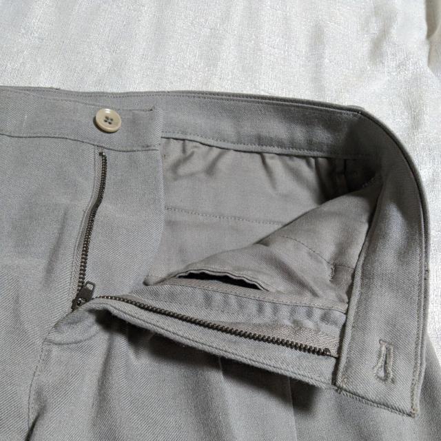 GAP 2タック リラックステーパードパンツ 2プリーツ スラックス ストレート グレー アッシュ 28 < ブランド GAP 2タック リラックステーパードパンツ 2プリーツ スラックス ストレート グレー アッシュ 28 < ブランドの