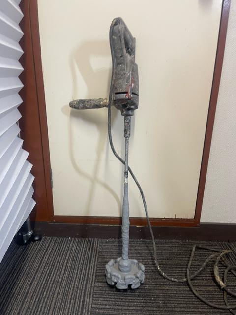 �yMakita �}�L�^ UT1301�z�d�������͂�@ 100V 730W �h�a�@ �����^�� �h�� DIY ����p ����m�F�ς� �� �y�b�g/��|/���|�� 