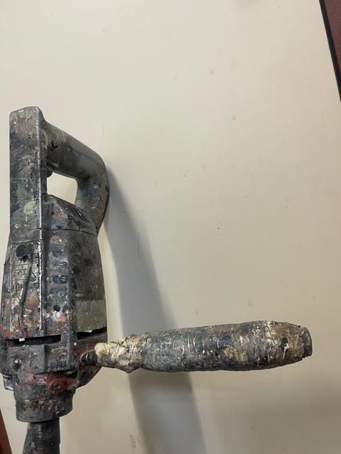 �yMakita �}�L�^ UT1301�z�d�������͂�@ 100V 730W �h�a�@ �����^�� �h�� DIY ����p ����m�F�ς� �� �y�b�g/��|/���|�� 