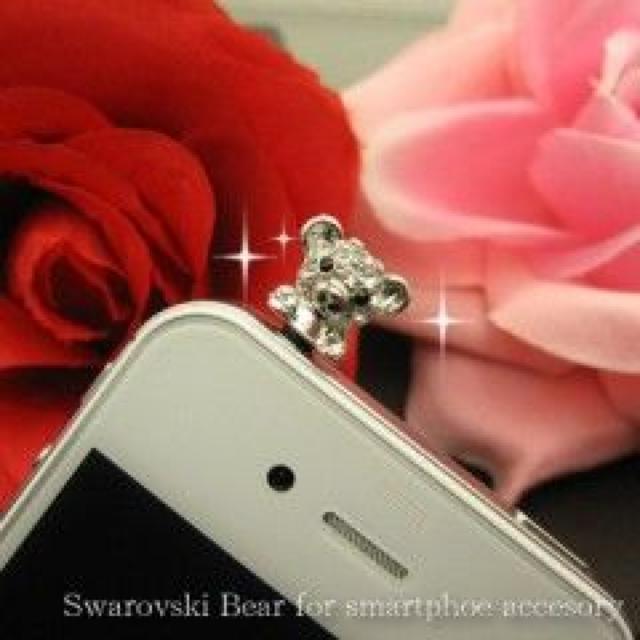 《New》くま*スワロフスキー<クリスタル/トパーズ>★スマホ*音楽プレーヤー・イヤホンジャック < 家電/AV  《New》くま*スワロフスキー<クリスタル/トパーズ>★スマホ*音楽プレーヤー・イヤホンジャック < 家電/AVの