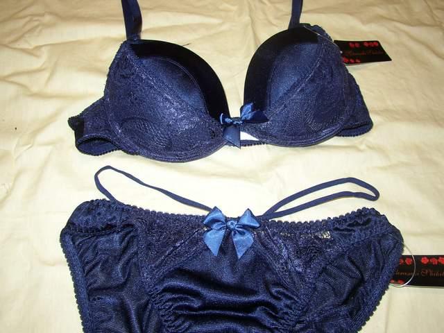 レース使いがお洒落なD65Mワイヤー入り < 女性ファッション  レース使いがお洒落なD65Mワイヤー入り < 女性ファッションの