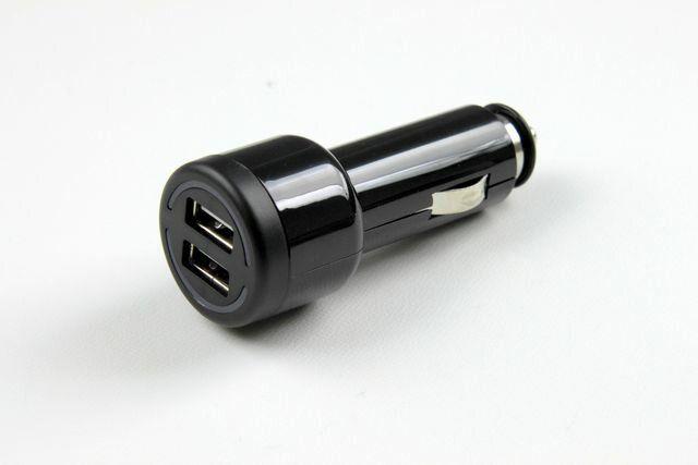 開封済・わけあり USBダブルソケットチャージャー < 自動車/バイク 開封済・わけあり USBダブルソケットチャージャー < 自動車/バイク