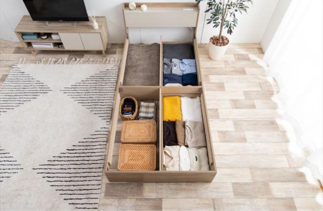 【新品未使用】宮棚&コンセント付き引き出し収納ベッド フレーム&マットレス付き < インテリア/ライフ 【新品未使用】宮棚&コンセント付き引き出し収納ベッド フレーム&マットレス付き < インテリア/ライフの