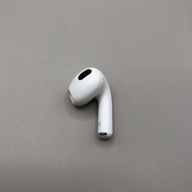 即決 Apple アップル AirPods 第3世代 左耳のみ A2564 < 家電/AV  即決 Apple アップル AirPods 第3世代 左耳のみ A2564 < 家電/AVの