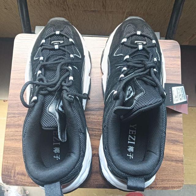 新品 26.5cm メンズ スニーカー ブラック シューズ 靴 43 カジュアル < 男性ファッション  新品 26.5cm メンズ スニーカー ブラック シューズ 靴 43 カジュアル < 男性ファッションの