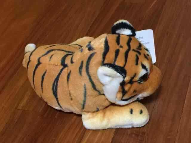 ゴージャスふわふわチビタイガー < おもちゃ  ゴージャスふわふわチビタイガー < おもちゃの