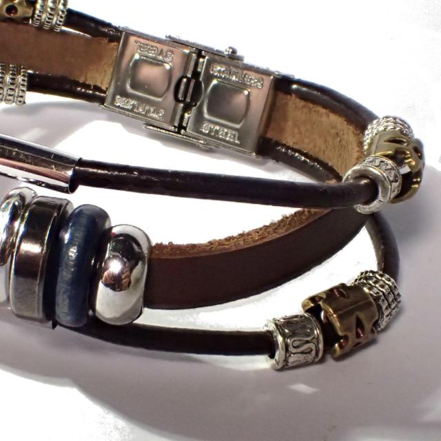 三連 ターコイズブルー レザーブレスレット 茶色 インディアン アクセサリー バングル リストバンド < 男性アクセサリー/時計  三連 ターコイズブルー レザーブレスレット 茶色 インディアン アクセサリー バングル リストバンド < 男性アクセサリー/時計の