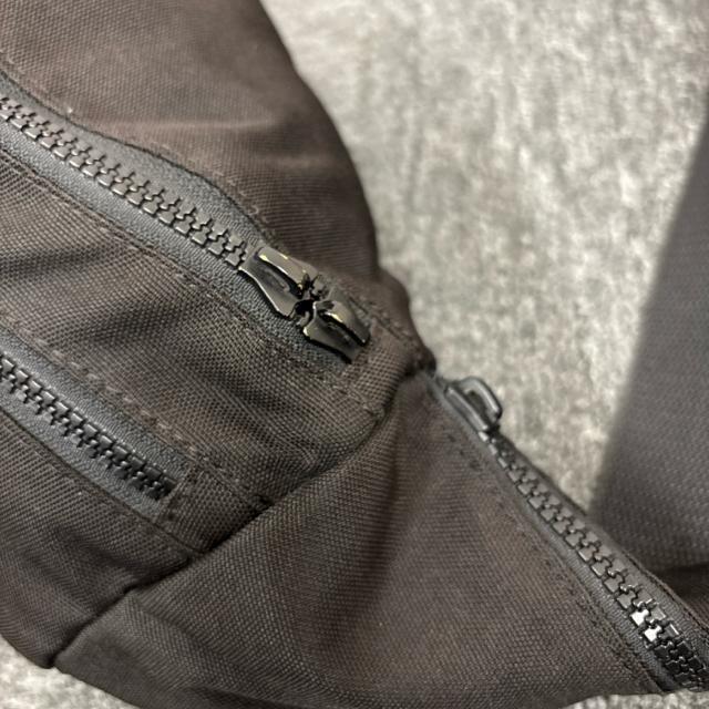  DC fB[V[ {fBobO ubN  uh 