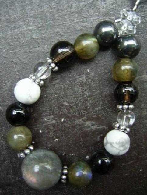 ラブラドライトxハウライトxオニキスx茶水晶ストラップ < 家電/AV ラブラドライトxハウライトxオニキスx茶水晶ストラップ < 家電/AVの