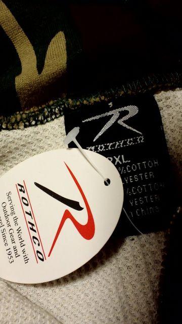 ROTHCOロスコ ウッドランド迷彩ジップパーカー サイズ2XL XXL < 男性ファッション  ROTHCOロスコ ウッドランド迷彩ジップパーカー サイズ2XL XXL < 男性ファッションの