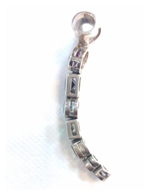 PeterStone: Chakra with Gems Pendant  ANZT[/v 