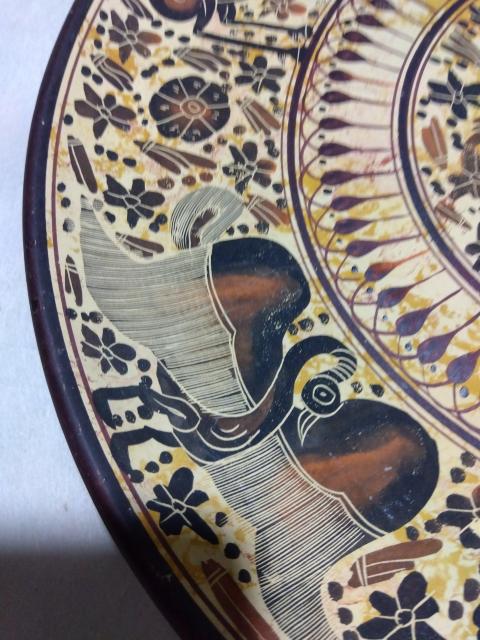 ♪飾り皿 線彫り ペルシャ? < インテリア/ライフ  ♪飾り皿 線彫り ペルシャ? < インテリア/ライフの