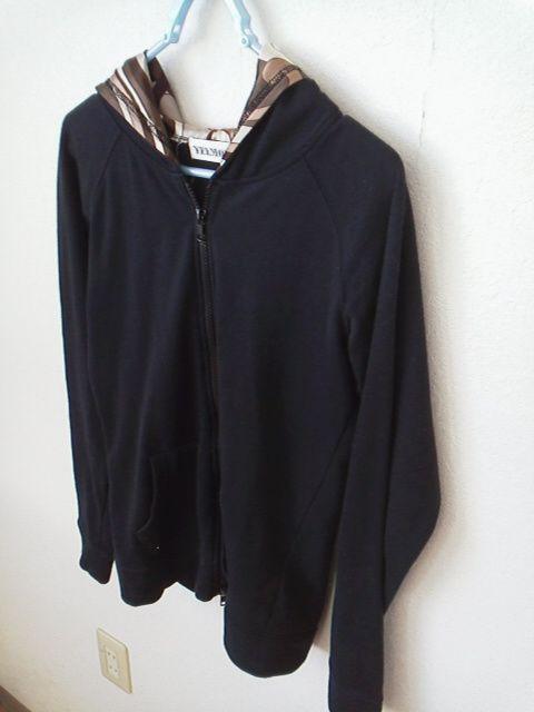 VELMOT 裏地総柄パーカー ブラック 新品同様 < 男性ファッション VELMOT 裏地総柄パーカー ブラック 新品同様 < 男性ファッションの