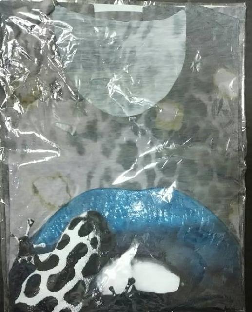 hyde着 maxsix frog on lips カットソー < 男性ファッション  hyde着 maxsix frog on lips カットソー  < 男性ファッションの