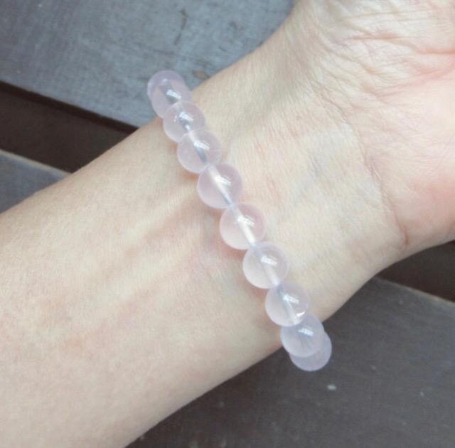 8ミリ玉 スターローズクォーツブレスレット 天然石 < 女性アクセサリー/時計 8ミリ玉 スターローズクォーツブレスレット 天然石 < 女性アクセサリー/時計の