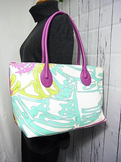 �����K�i�Ǖi�G�~���I�v�b�`�@EMILIO PUCCI �@�g�[�g�o�b�N62BE04